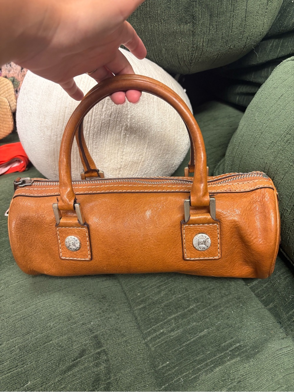 Michael Kors Tan Leather Barrel Handbag- vintage - Picture 5 of 8